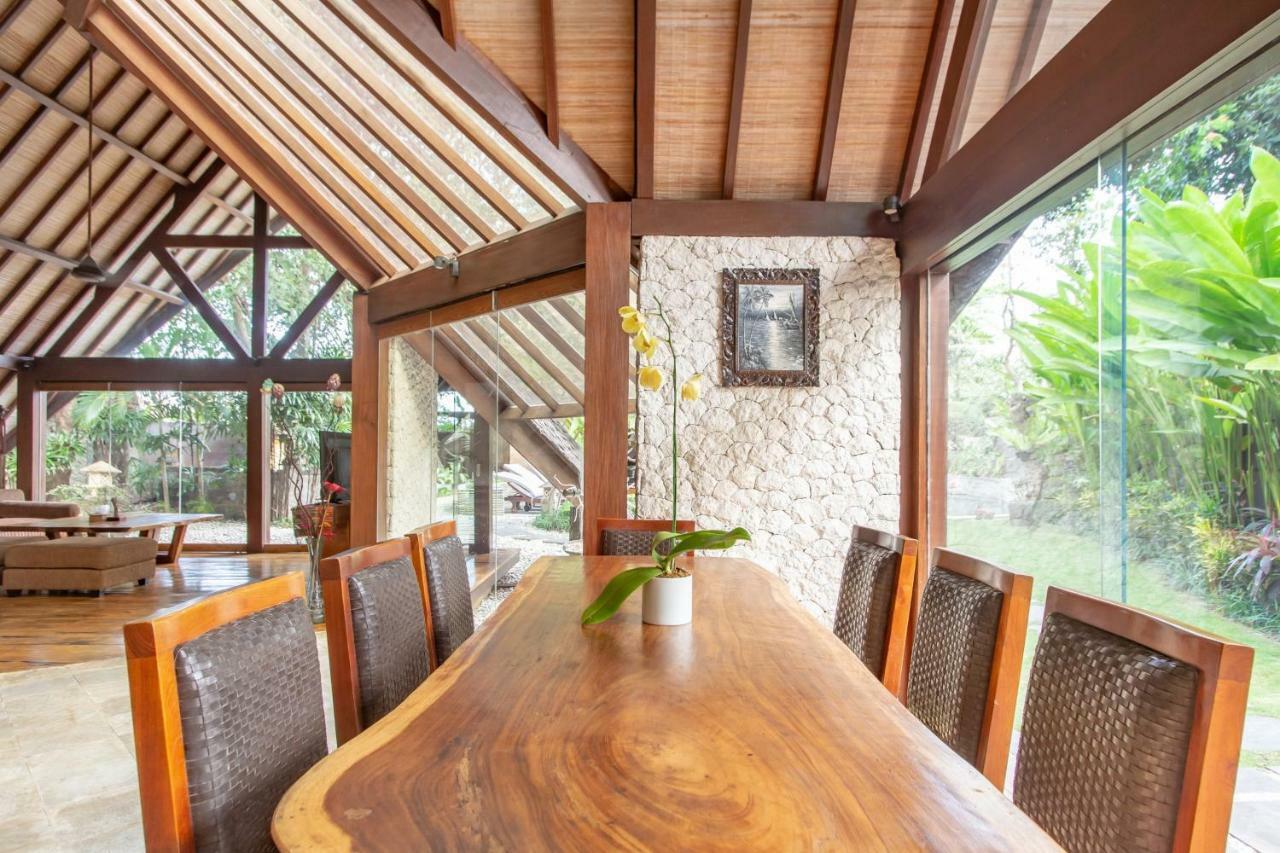 Seminyak Villa Kalyca Екстер'єр фото